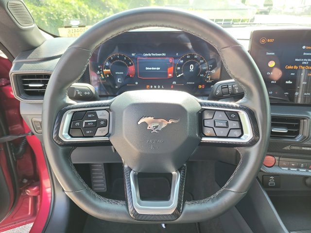 Certified 2025 Ford Mustang Coupe RWD image 24