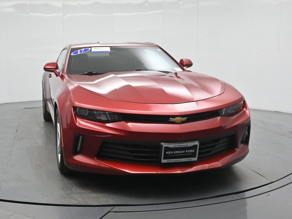 Used 2017 Chevrolet Camaro LT image 8