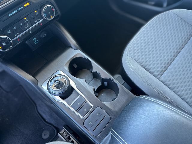 Certified 2022 Ford Escape SE w/ Cold Weather Package AWD/4WD image 21