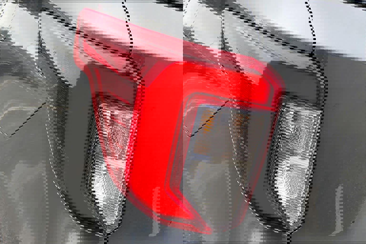 Certified 2020 Ford Explorer ST w/ Premium Technology Package image 28