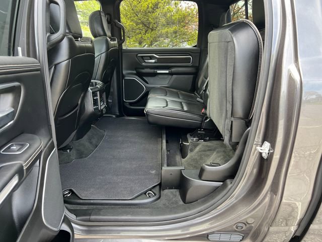 Used 2023 RAM 1500 Laramie AWD/4WD image 28