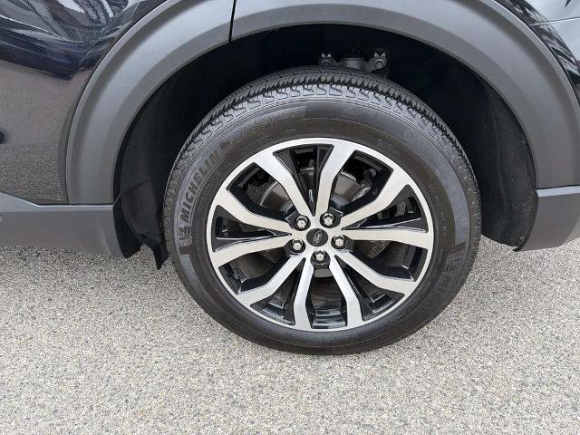 Certified 2023 Ford Explorer ST-Line w/ Class IV Trailer Tow Package AWD/4WD image 8