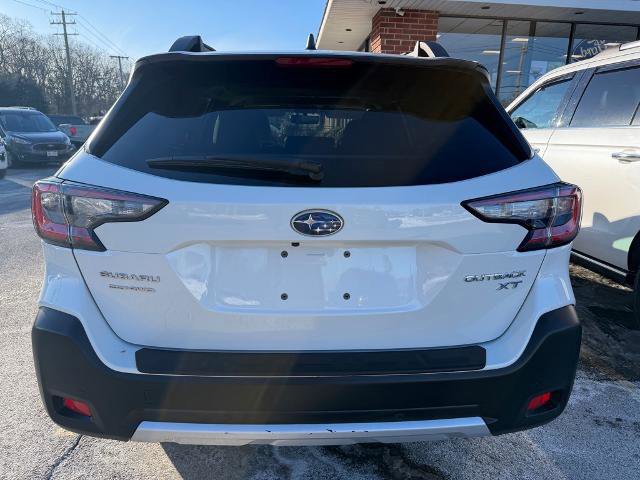 Used 2024 Subaru Outback Limited XT image 3