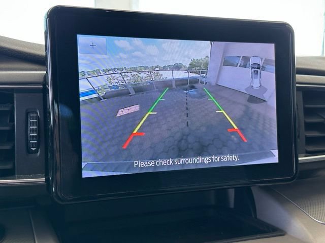 Certified 2023 Ford Explorer XLT w/ Equipment Group 202A AWD/4WD image 16