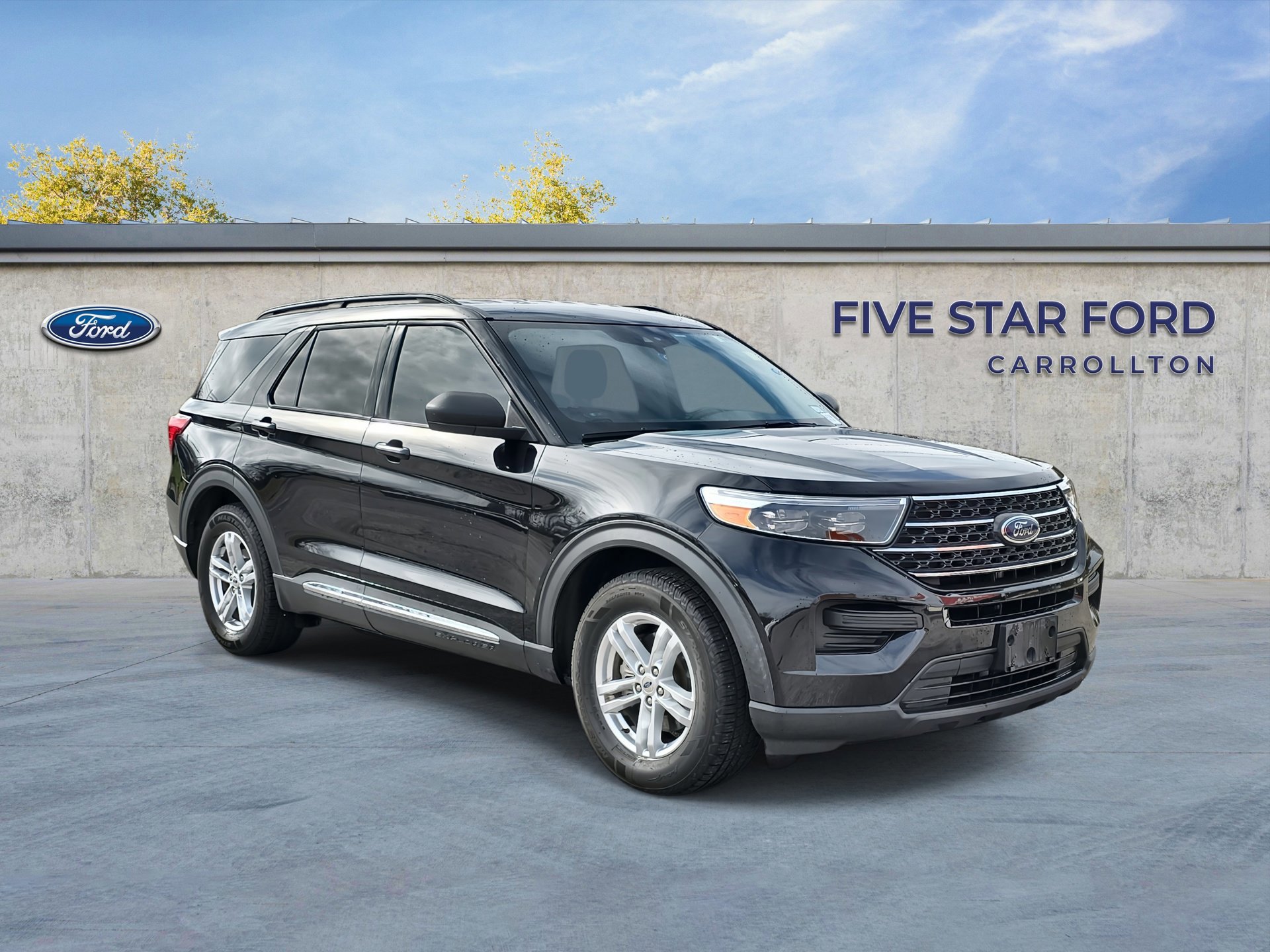 Certified 2022 Ford Explorer XLT image 7