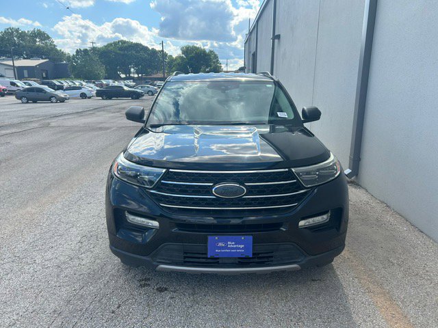 Certified 2021 Ford Explorer XLT w/ Equipment Group 202A RWD image 6