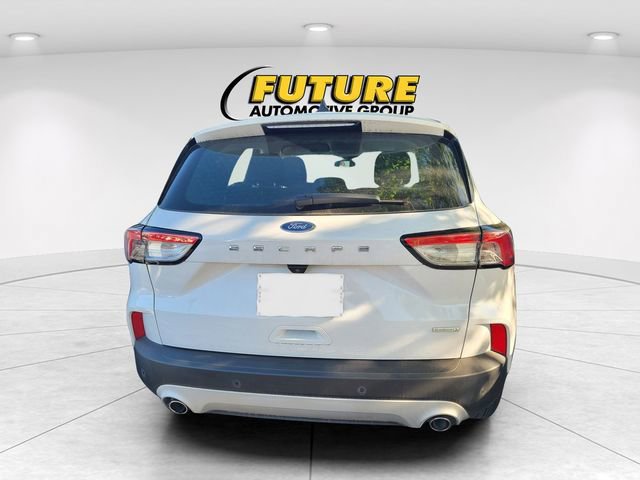 Certified 2020 Ford Escape S image 3