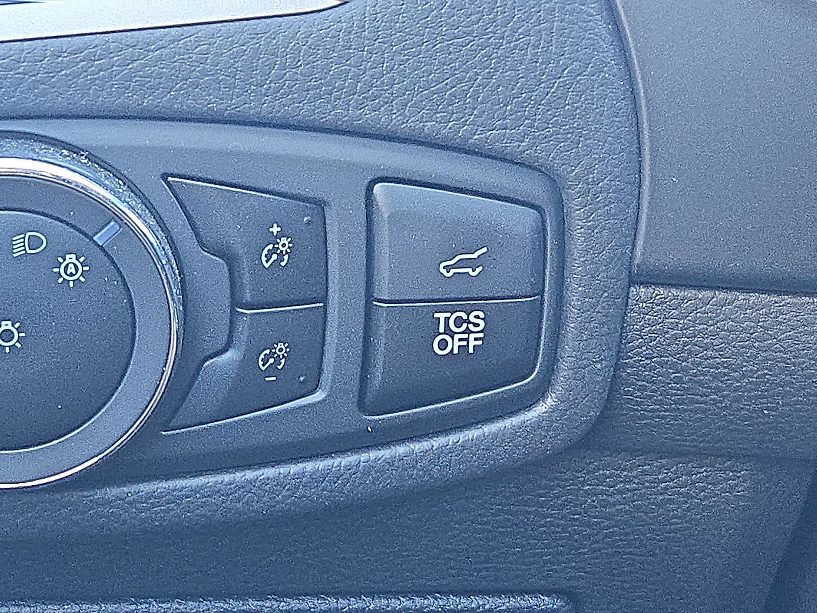 Certified 2024 Ford Edge SEL w/ Convenience Package image 21