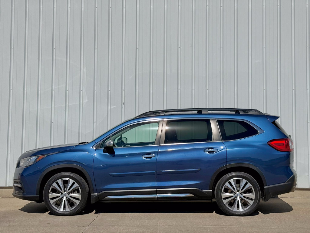 Used 2019 Subaru Ascent Touring AWD/4WD image 3