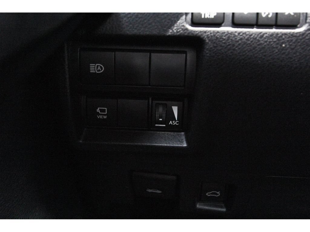 Used 2022 Lexus IS 350 F Sport RWD image 21
