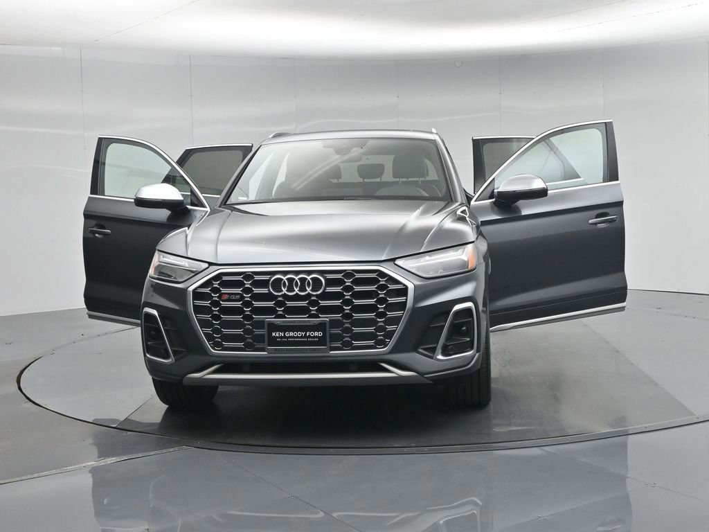 Used 2021 Audi SQ5 Premium w/ Convenience Package image 51