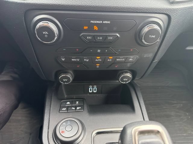 Certified 2019 Ford Ranger XLT w/ Equipment Group 302A Luxury AWD/4WD image 25