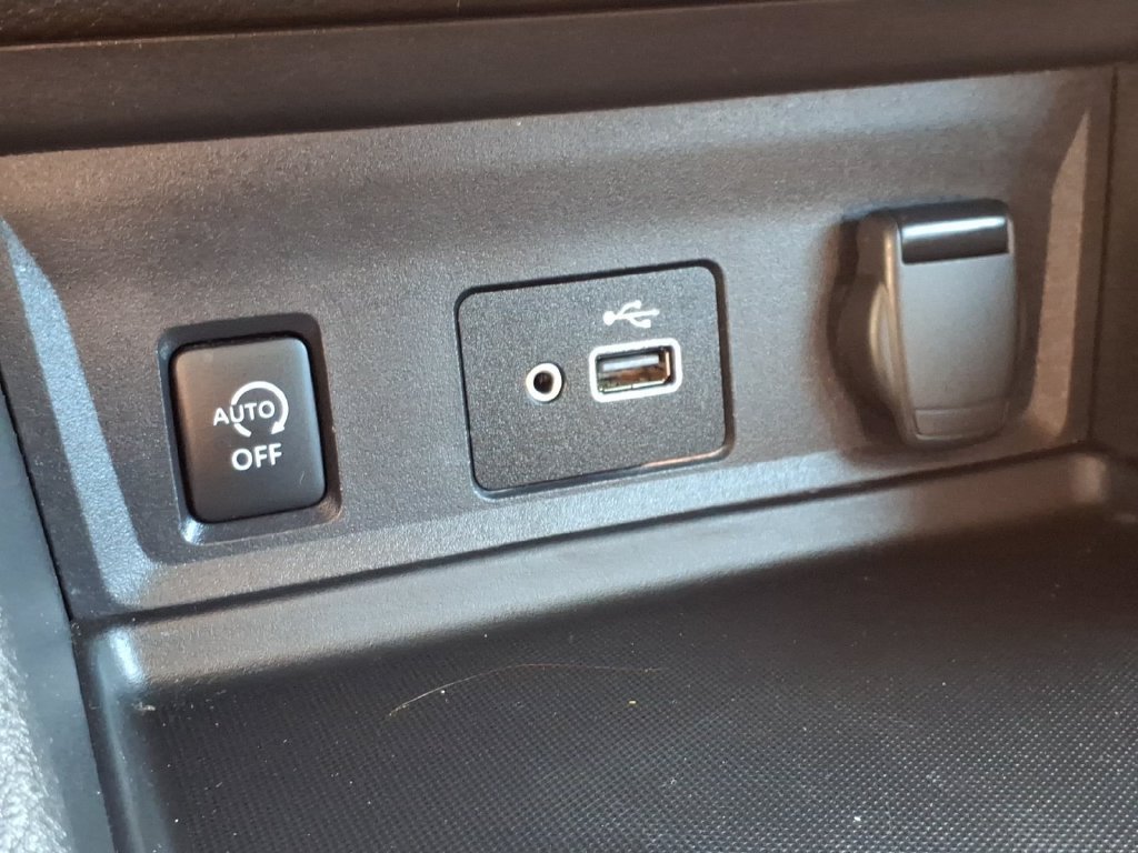 Used 2024 Nissan Sentra S FWD image 19