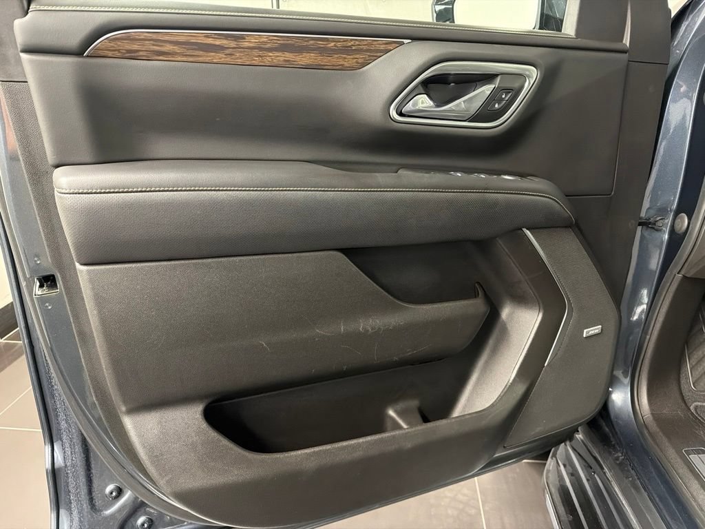 Used 2021 Chevrolet Tahoe Premier AWD/4WD image 27