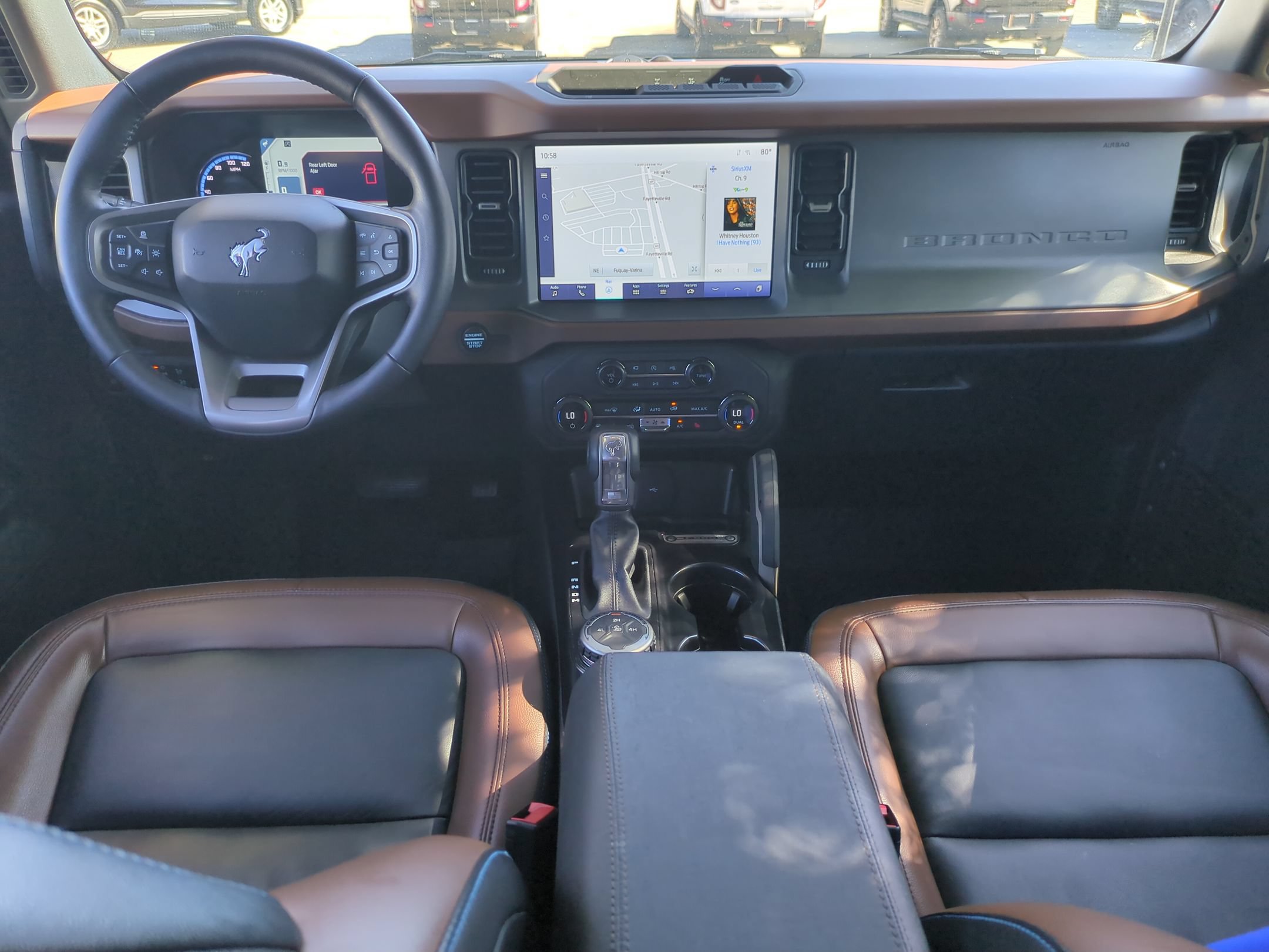 Certified 2024 Ford Bronco Outer Banks AWD/4WD image 27