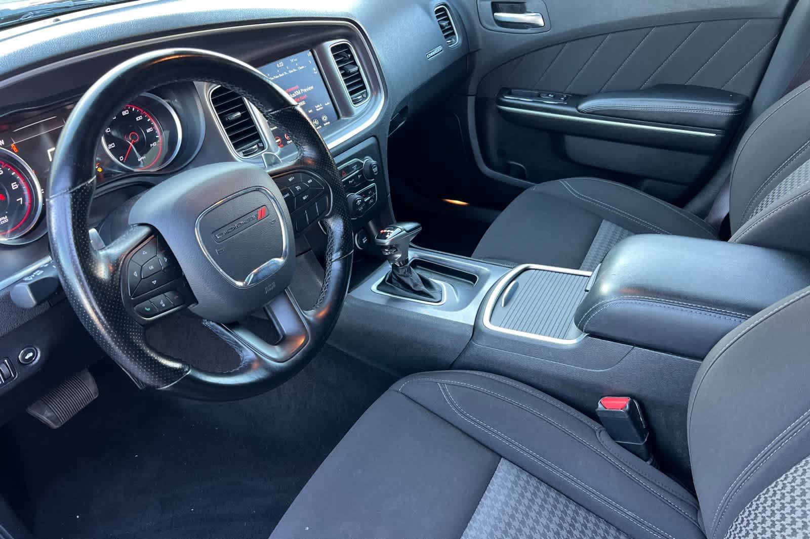 Used 2022 Dodge Charger SXT w/ Cold Weather Package image 12