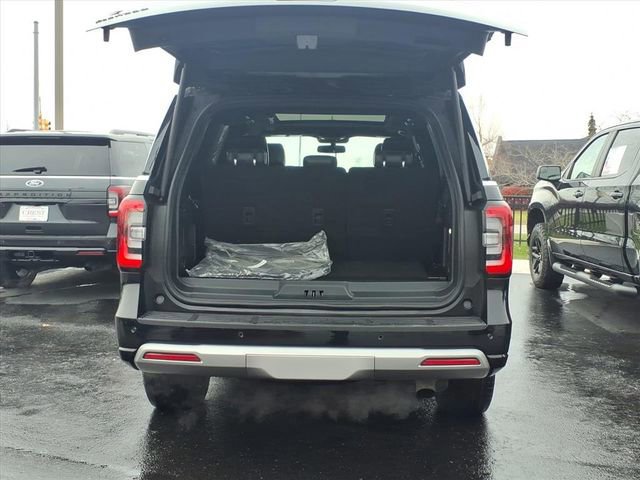 Certified 2024 Ford Expedition Platinum image 7