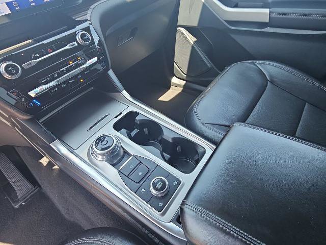 Certified 2024 Ford Explorer Limited AWD/4WD image 24