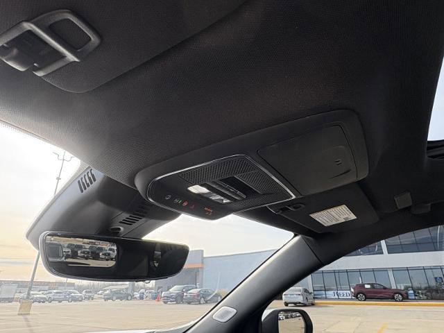 Used 2024 GMC Acadia Denali w/ Super Cruise Package image 28