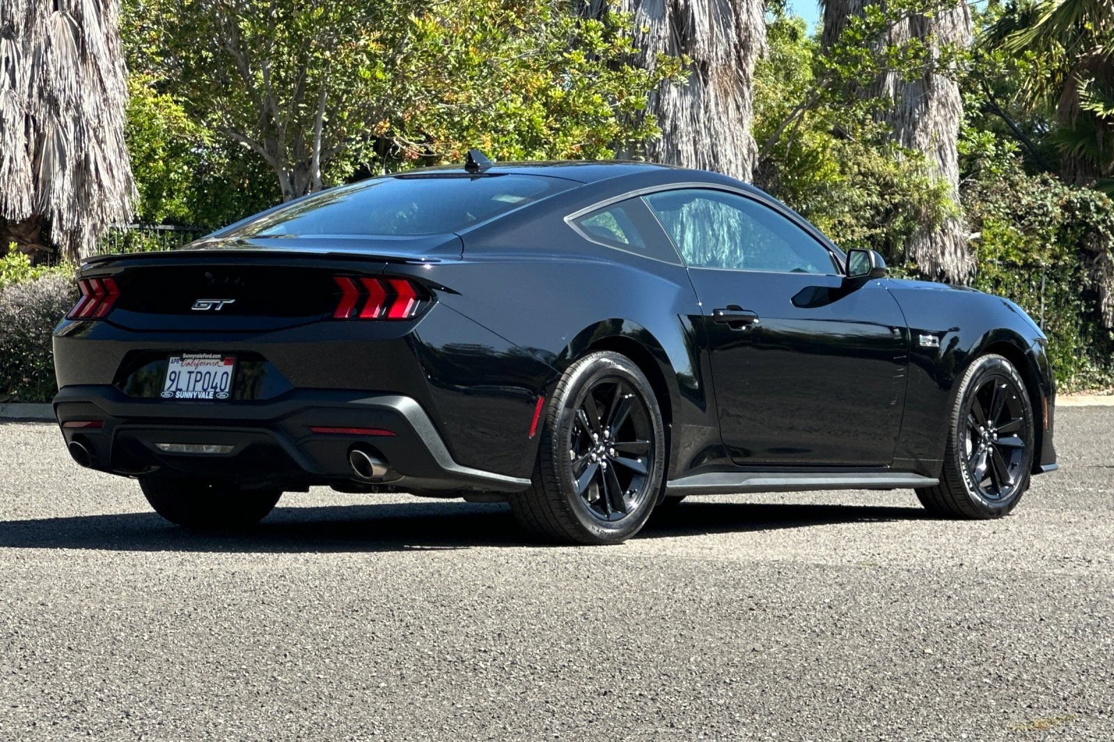 Certified 2024 Ford Mustang GT RWD image 3