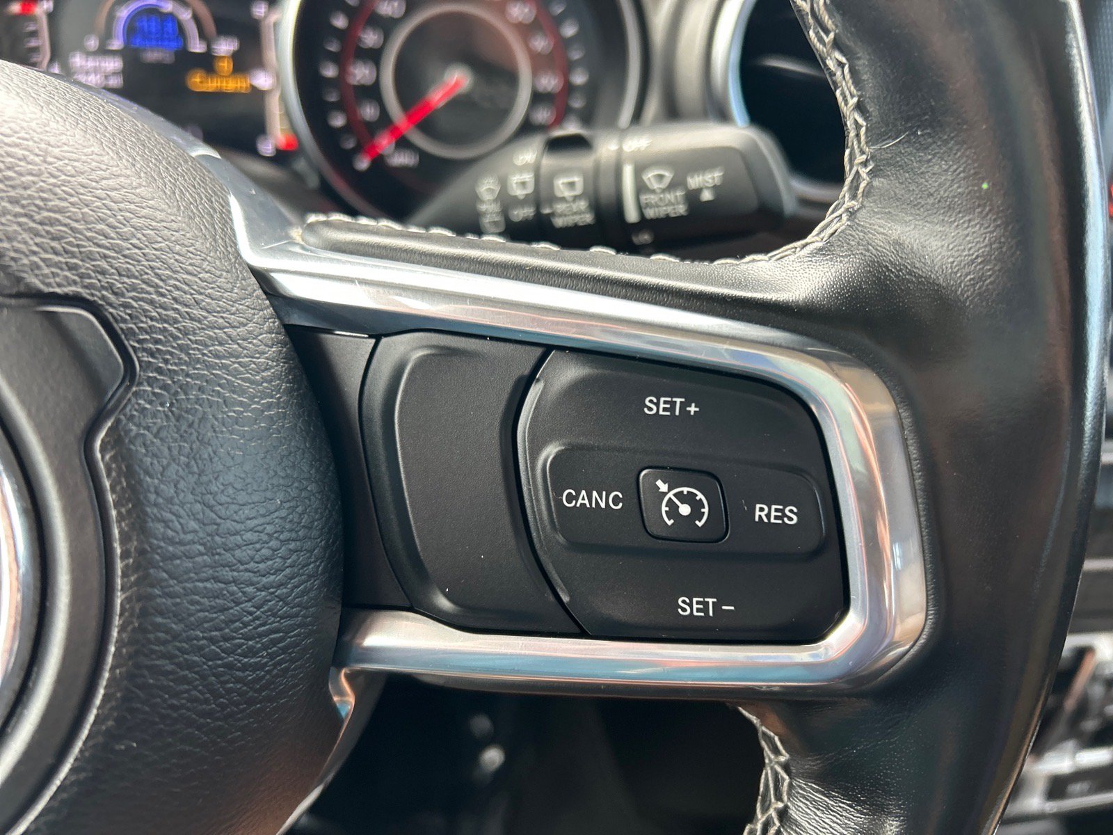 Used 2021 Jeep Wrangler Unlimited Rubicon w/ Cold Weather Group AWD/4WD image 26