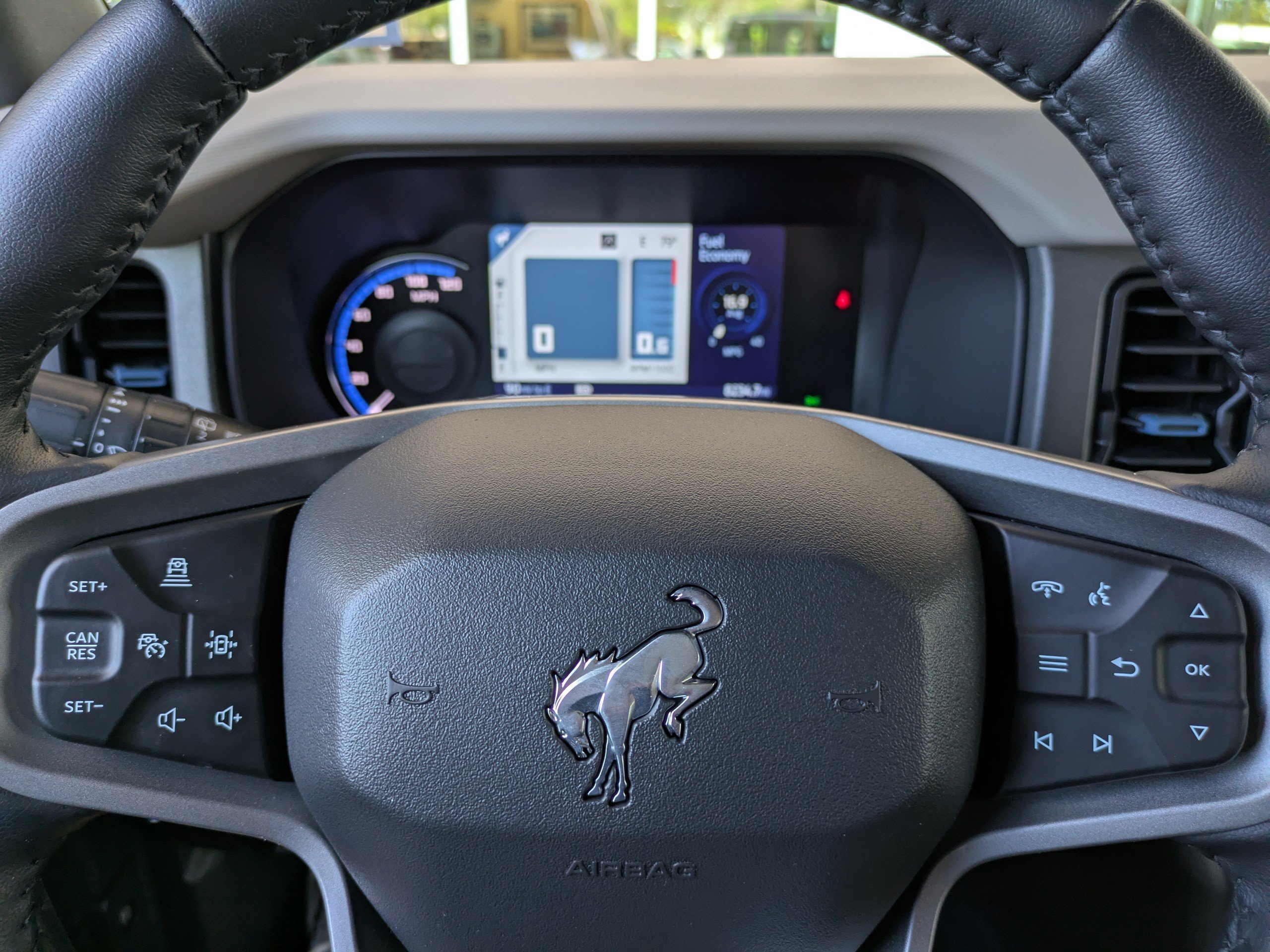 Certified 2024 Ford Bronco Wildtrak AWD/4WD image 28