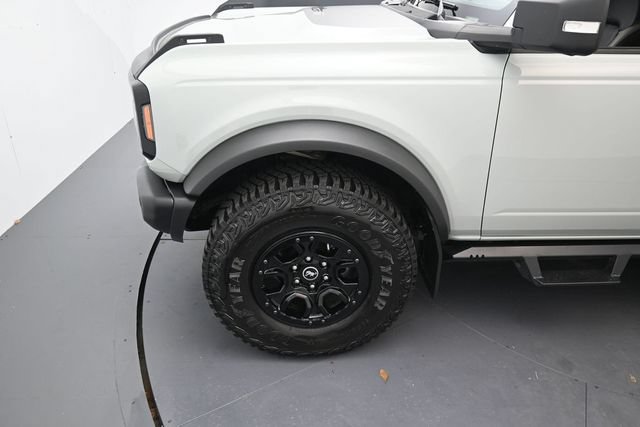 Certified 2023 Ford Bronco Wildtrak AWD/4WD image 9
