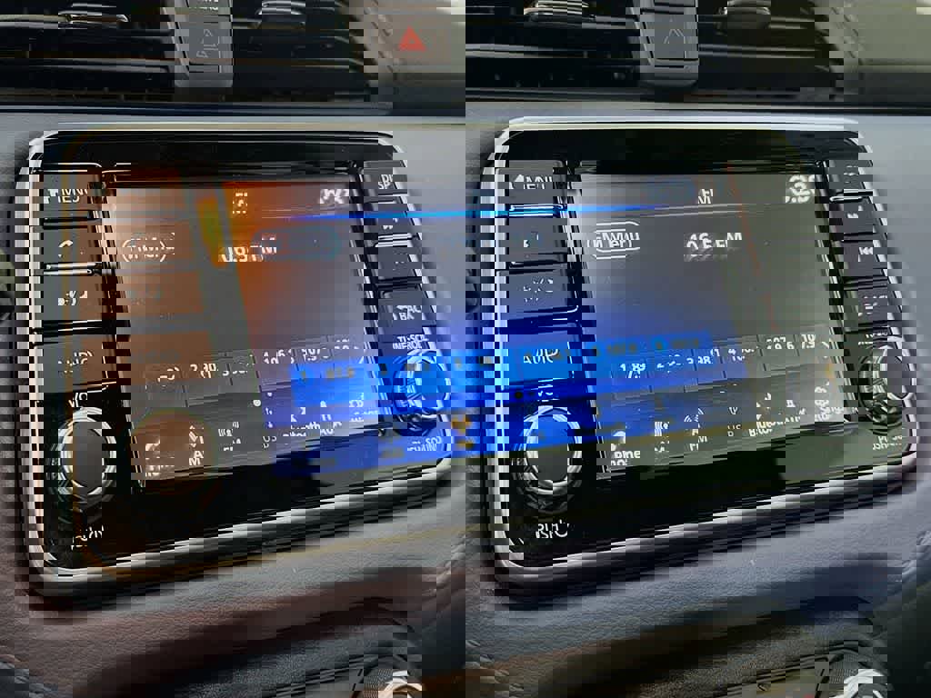 Used 2023 Nissan Versa SV image 16