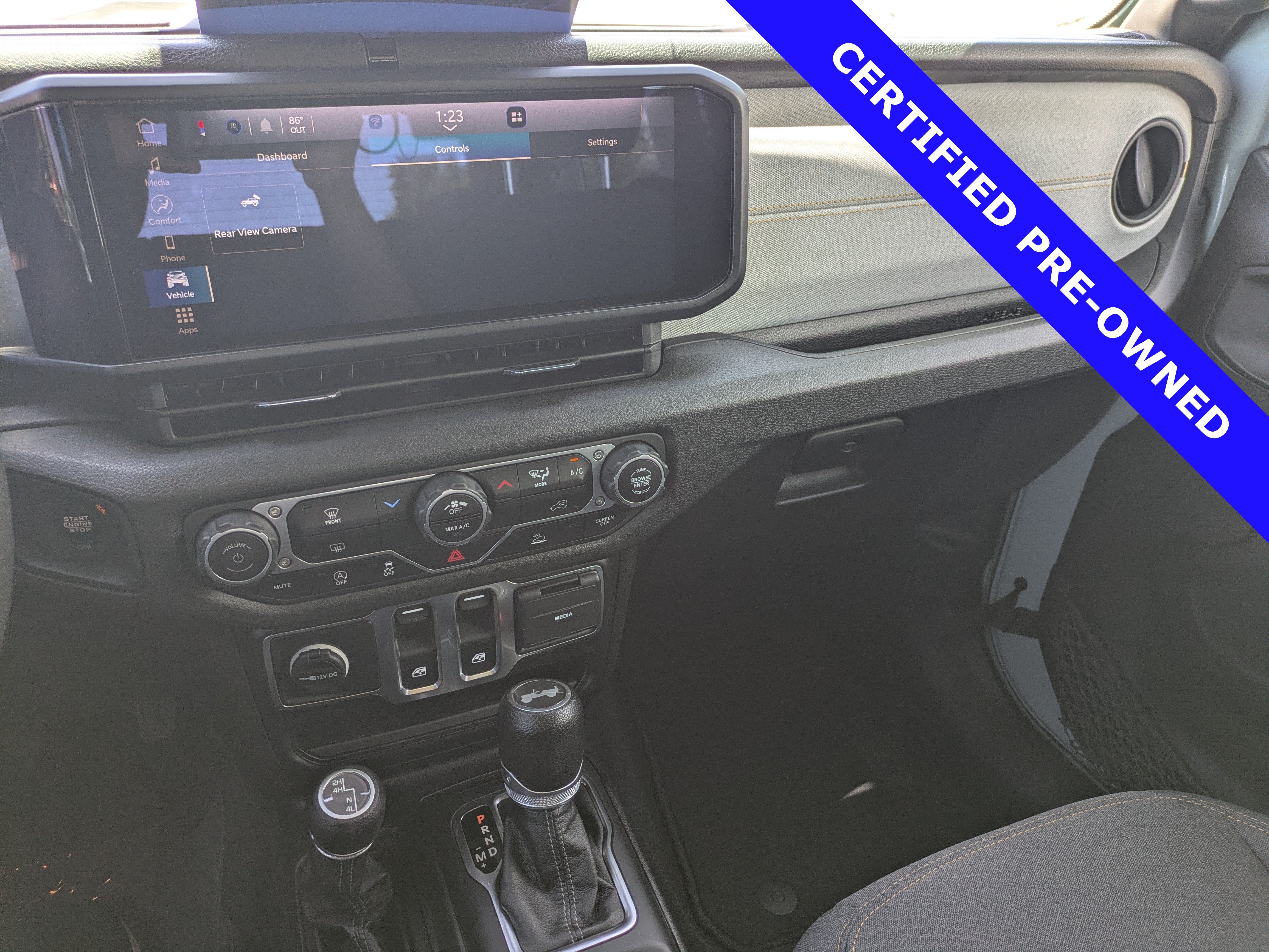 Used 2024 Jeep Wrangler Sport AWD/4WD image 26