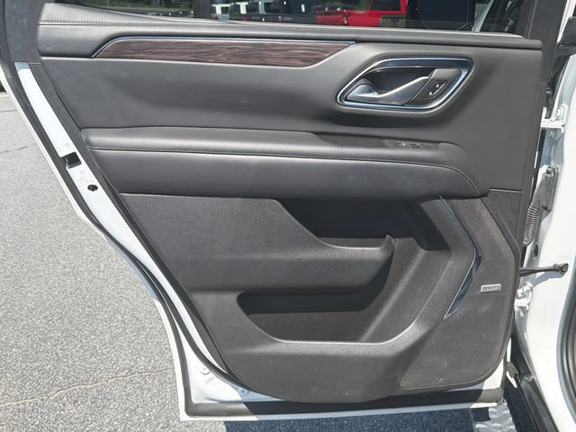 Used 2022 Chevrolet Tahoe Z71 w/ Luxury Package AWD/4WD image 24