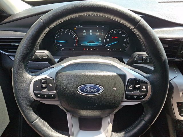 Certified 2023 Ford Explorer XLT w/ Equipment Group 202A AWD/4WD image 25