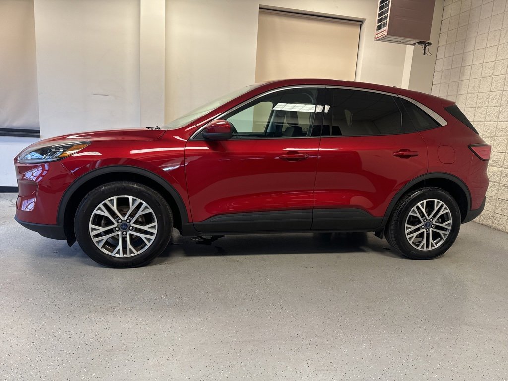 Certified 2022 Ford Escape SEL image 35