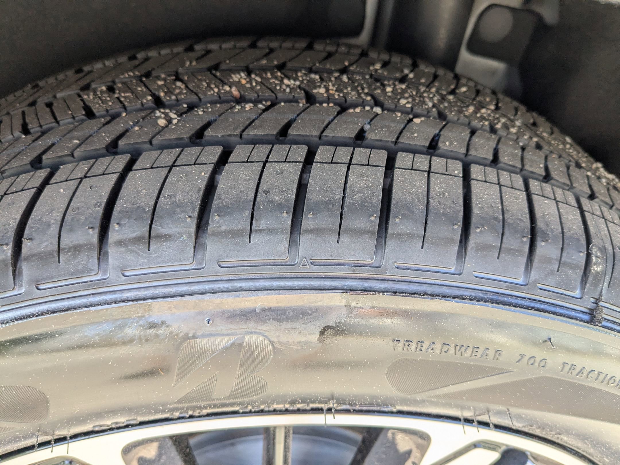 Certified 2022 Ford Escape SE w/ SE Sport Appearance Package image 11