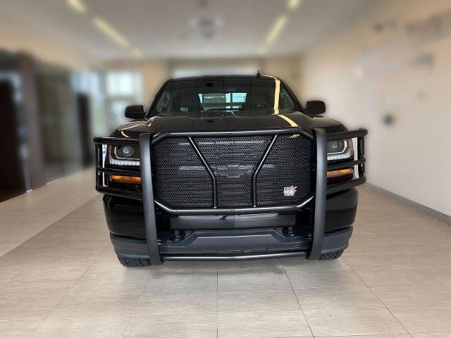 Used 2018 Chevrolet Silverado 1500 Custom w/ Custom Value Package AWD/4WD image 5