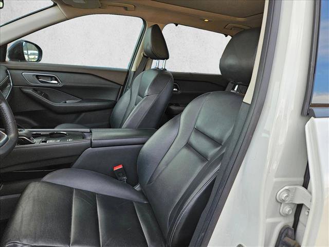 Used 2021 Nissan Rogue SL w/ Premium Package image 19