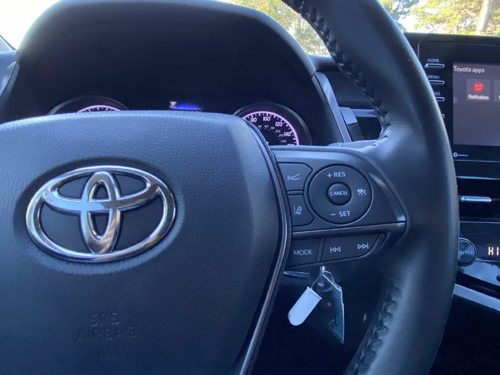 Used 2023 Toyota Camry SE FWD image 32