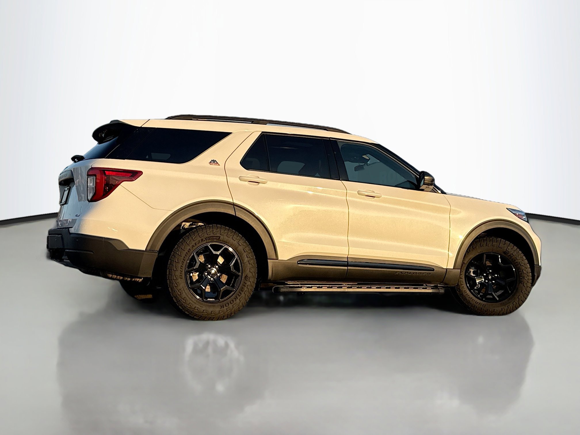 Certified 2023 Ford Explorer Timberline image 3