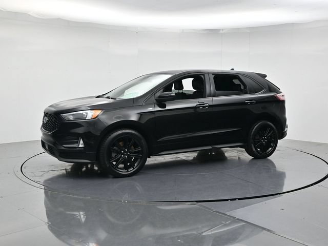 Certified 2023 Ford Edge ST-Line AWD/4WD image 5