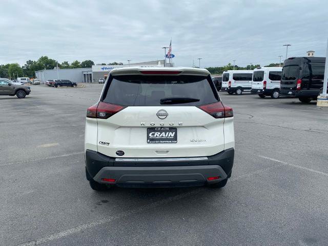 Used 2023 Nissan Rogue SV AWD/4WD image 6