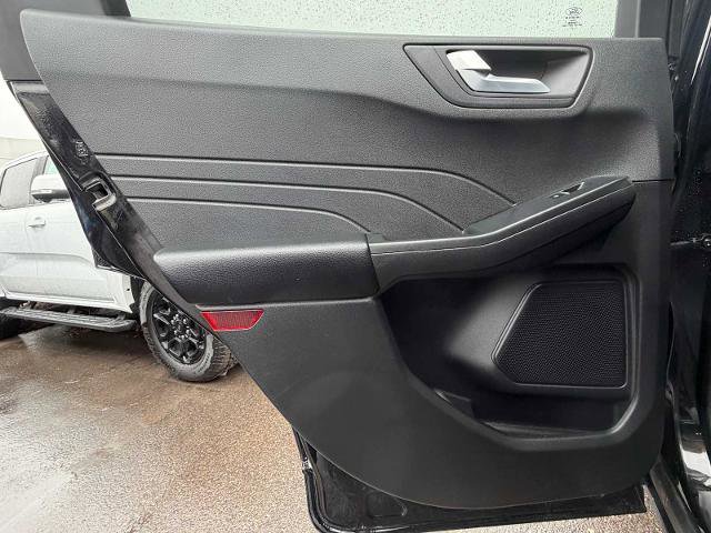 Certified 2023 Ford Escape Platinum image 21