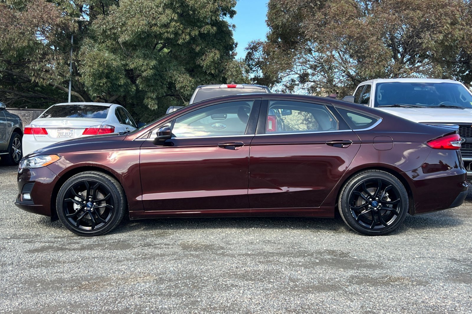 Certified 2019 Ford Fusion SE w/ Equipment Group 151A image 2