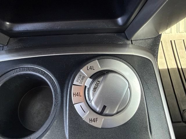 Used 2020 Toyota 4Runner Limited AWD/4WD image 30
