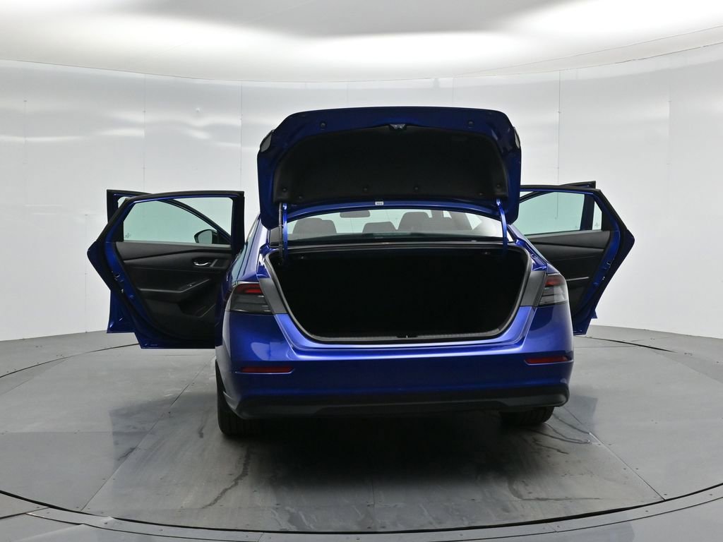 Used 2023 Honda Accord Sport image 29