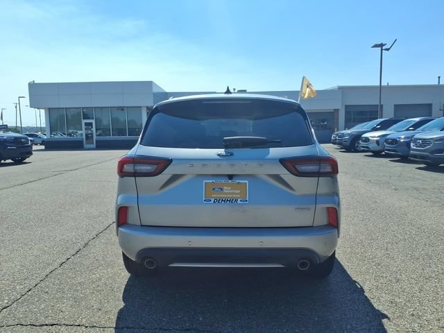 Certified 2024 Ford Escape ST-Line Select w/ Tech Pack #1 AWD/4WD image 6