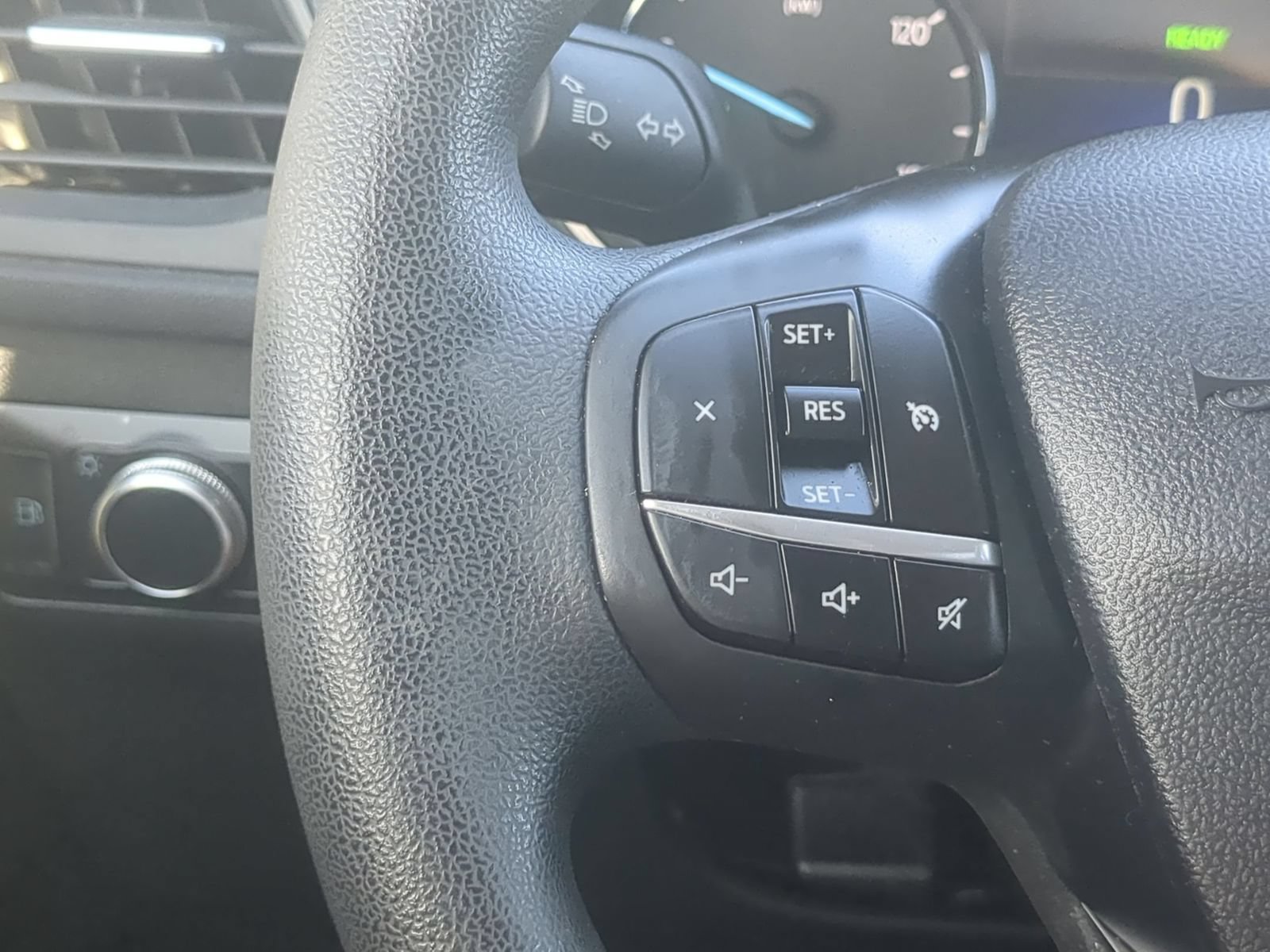 Certified 2022 Ford Escape SE AWD/4WD image 16