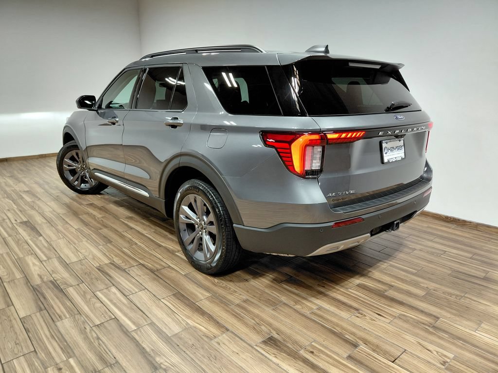 Certified 2025 Ford Explorer Active w/ Active Comfort Package AWD/4WD image 21