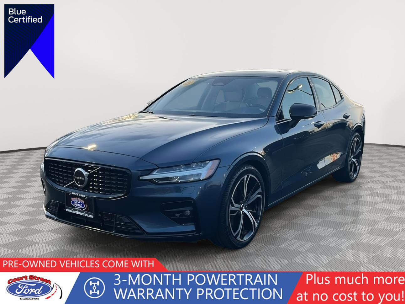 Used 2025 Volvo S60 B5 Plus w/ Climate Package AWD/4WD image 1