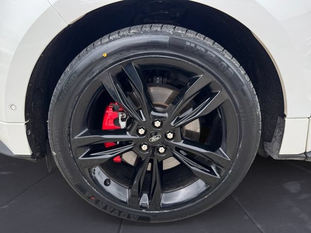 Certified 2022 Ford Edge ST w/ Equipment Group 401A AWD/4WD image 14