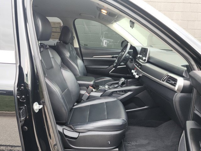 Used 2020 Kia Telluride LX AWD/4WD image 11