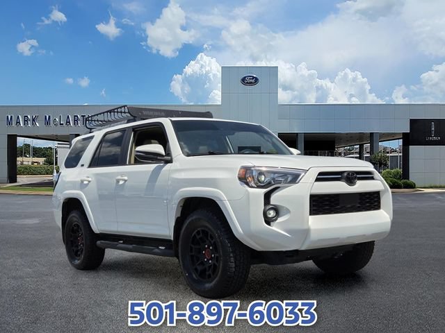 Used 2024 Toyota 4Runner SR5 Premium w/ Moonroof Package AWD/4WD image 7